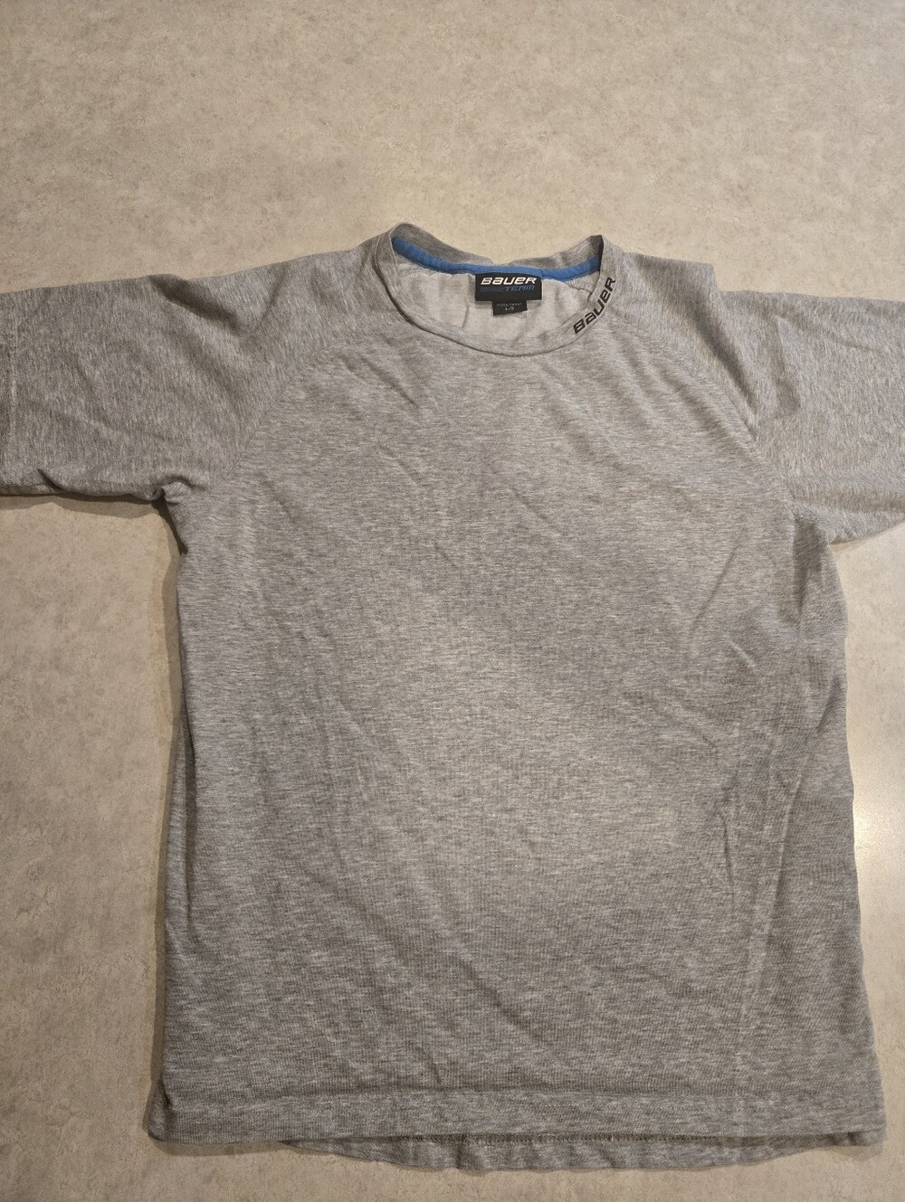 Bauer Youth T-shirt - Size Large